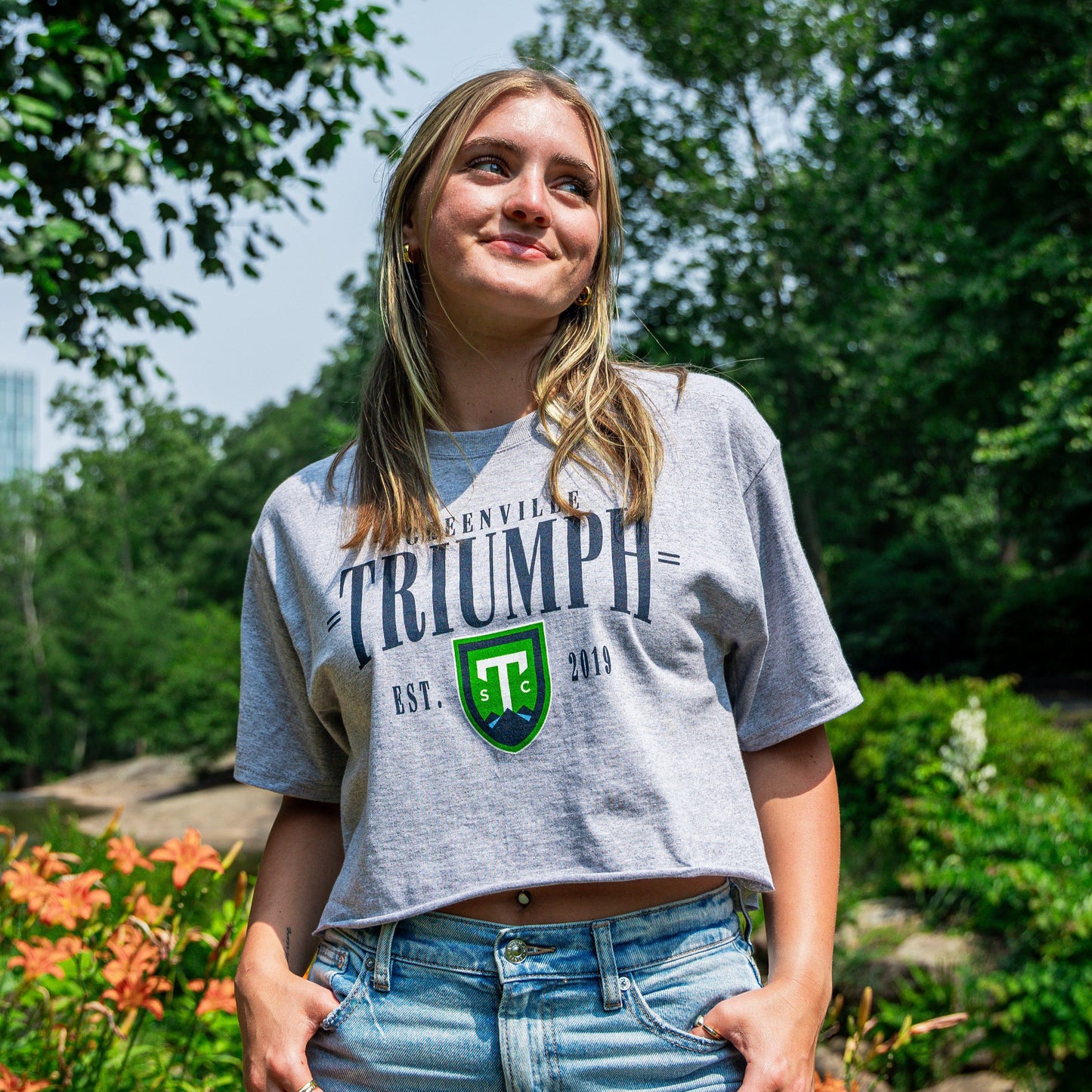 Champion Triumph Women's Crop Tee
