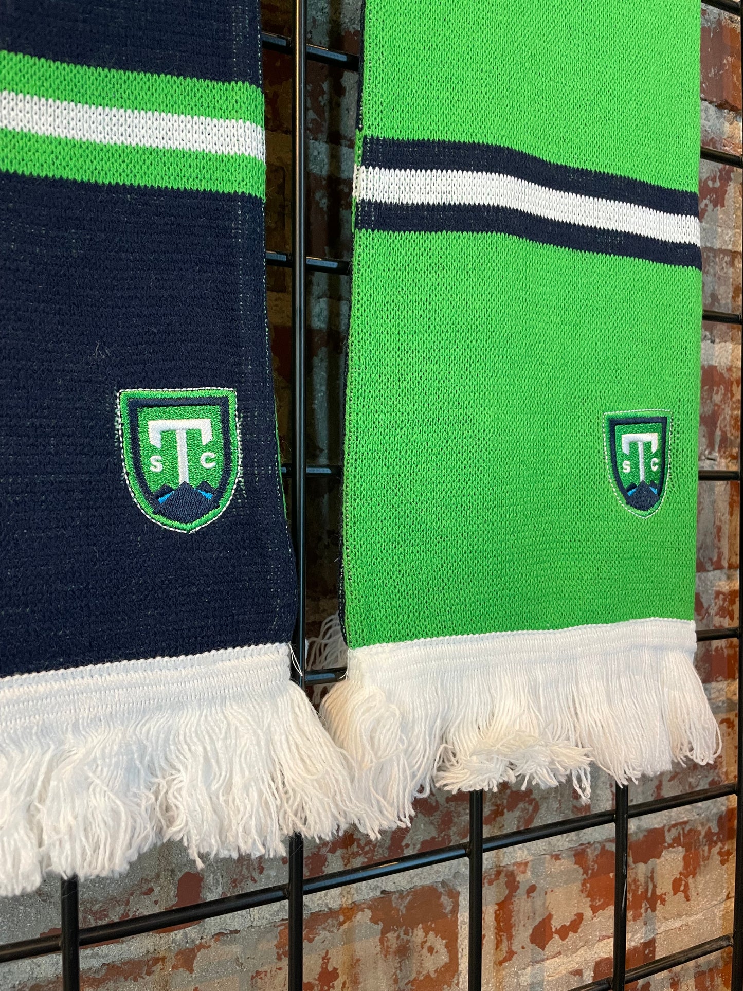 Triumph Retro Bar Scarf