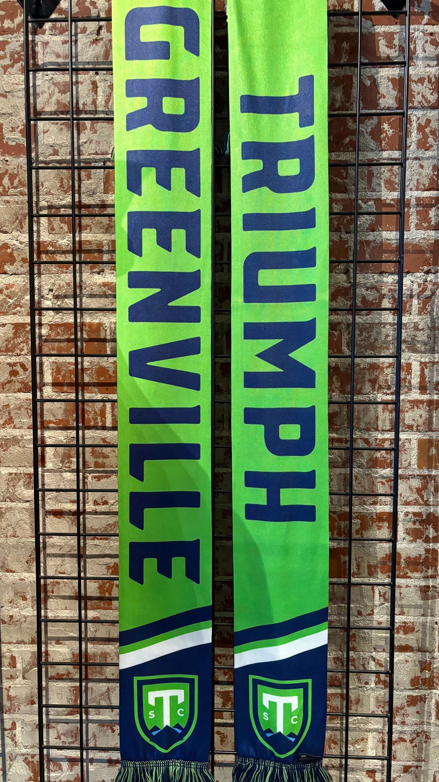 Triumph Impact Summer Scarf